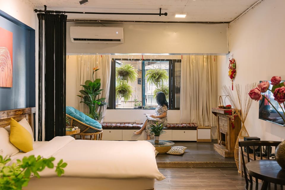 Bedroom, air conditioner