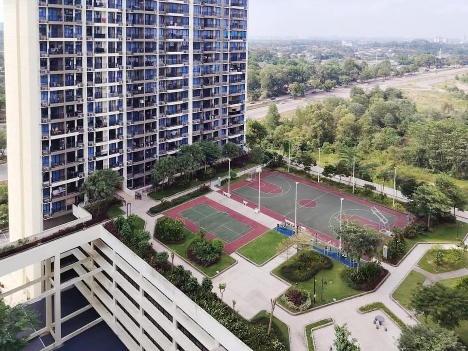Property building, Bird's eye view