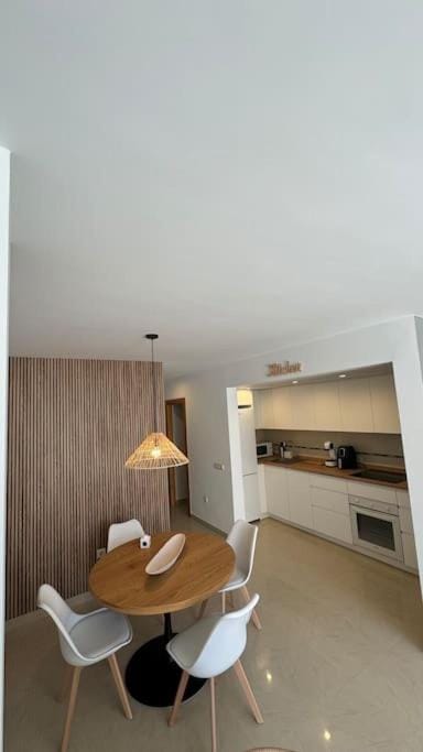 Apto a 1 min de la playa Apartment in Andalusia