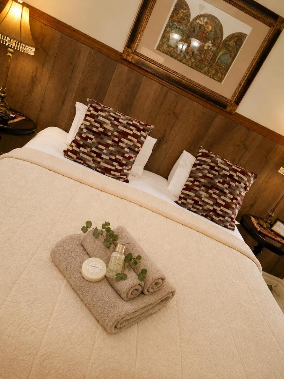 Bed, Decorative detail, Bedroom