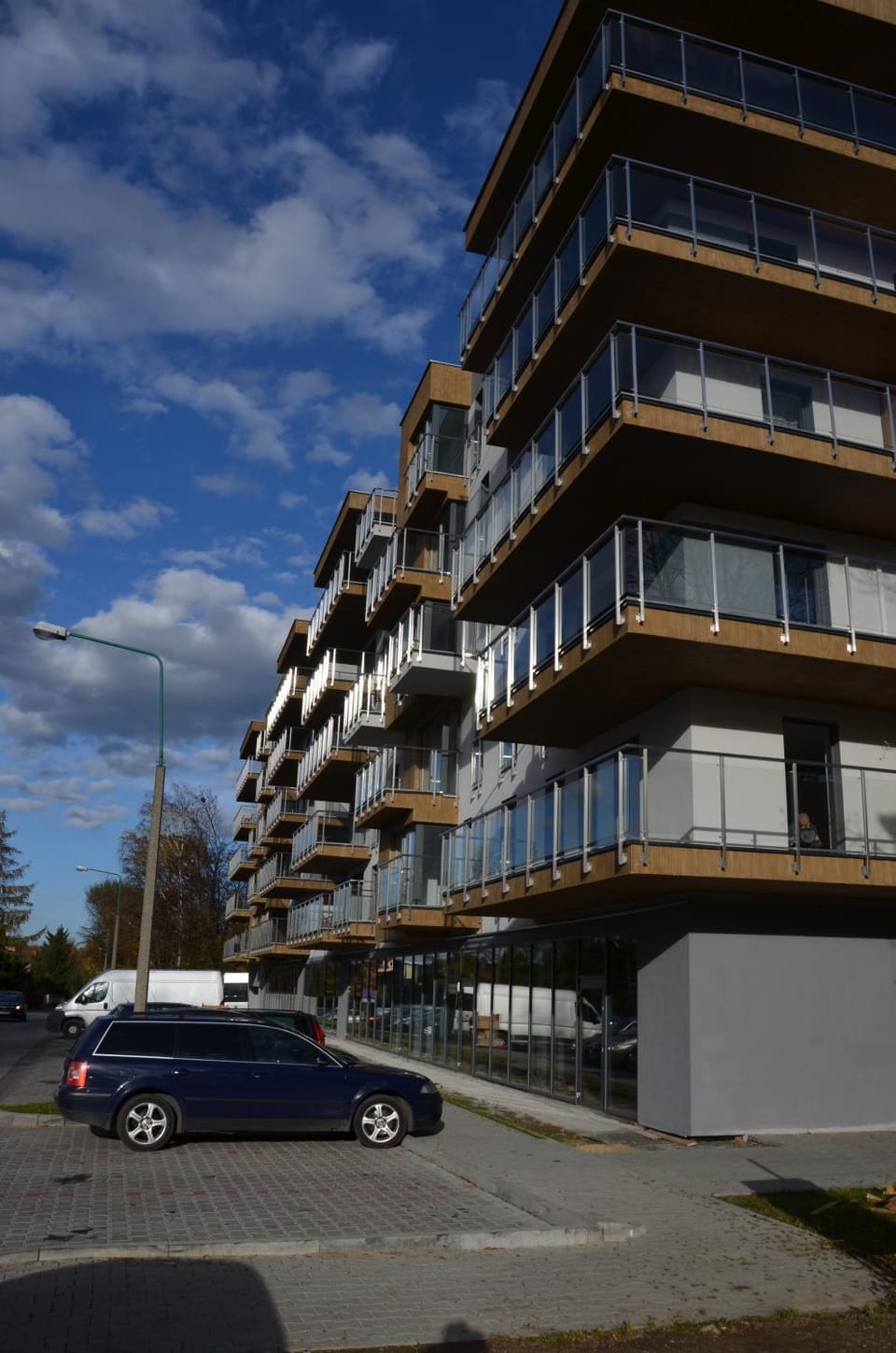 Property building, Day, Location, Parking
