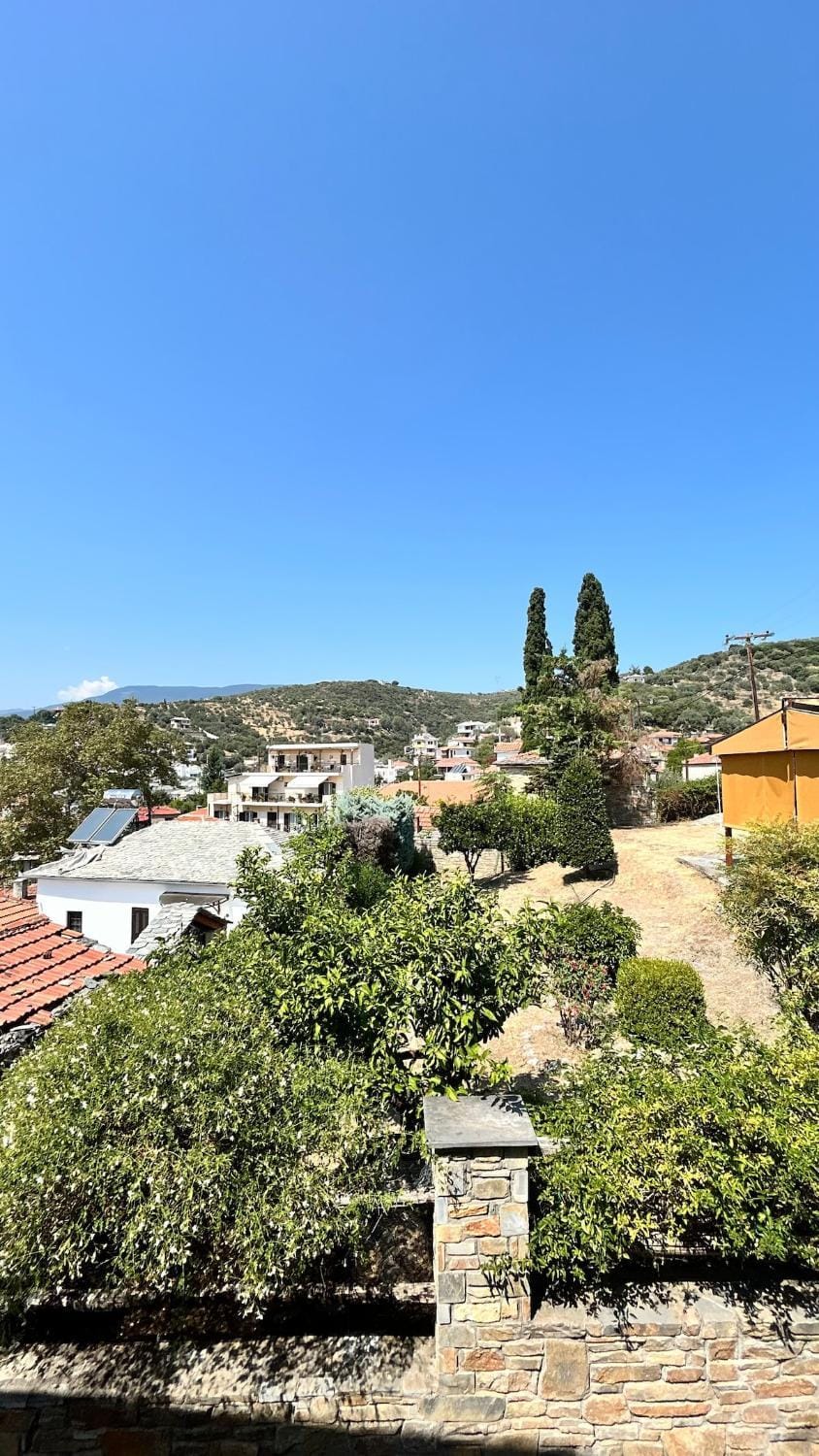 Little Graceland Villa in Magnesia Prefecture, Greece