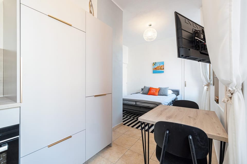 TV and multimedia, Bedroom