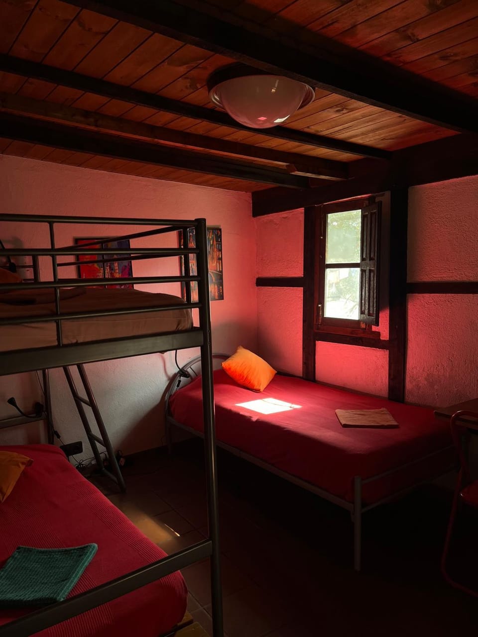 Bed, Bedroom, bunk bed
