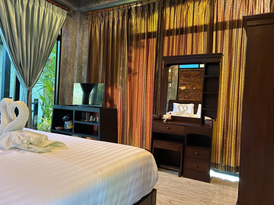 Bed, TV and multimedia, Photo of the whole room, Bedroom, hair dresser, wardrobe
