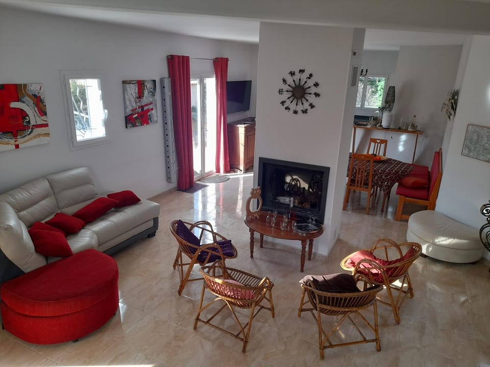 Seating area