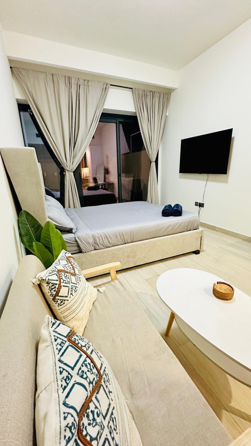 TV and multimedia, Living room, Bedroom