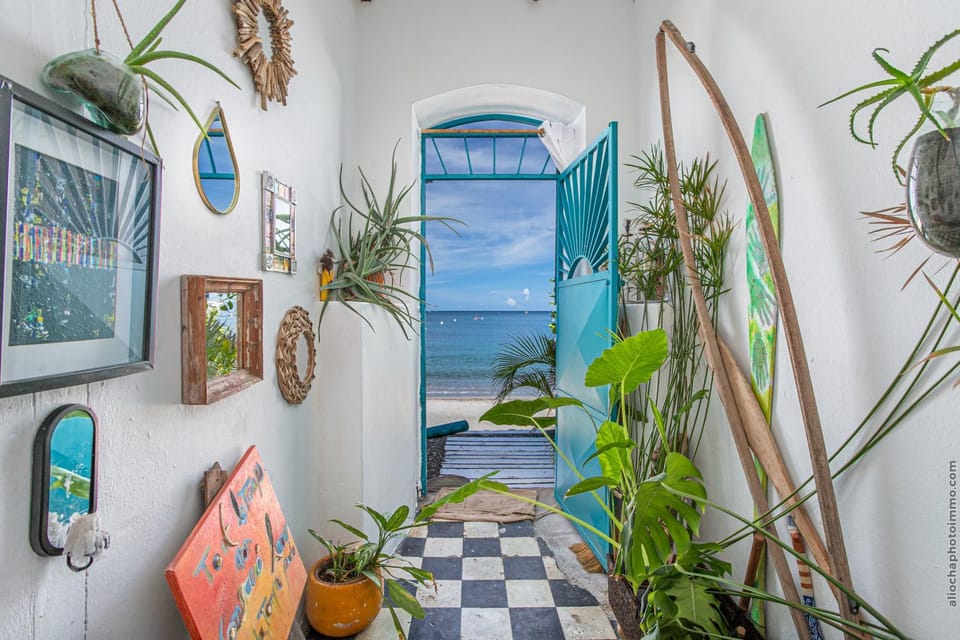 Sea view, Sea view