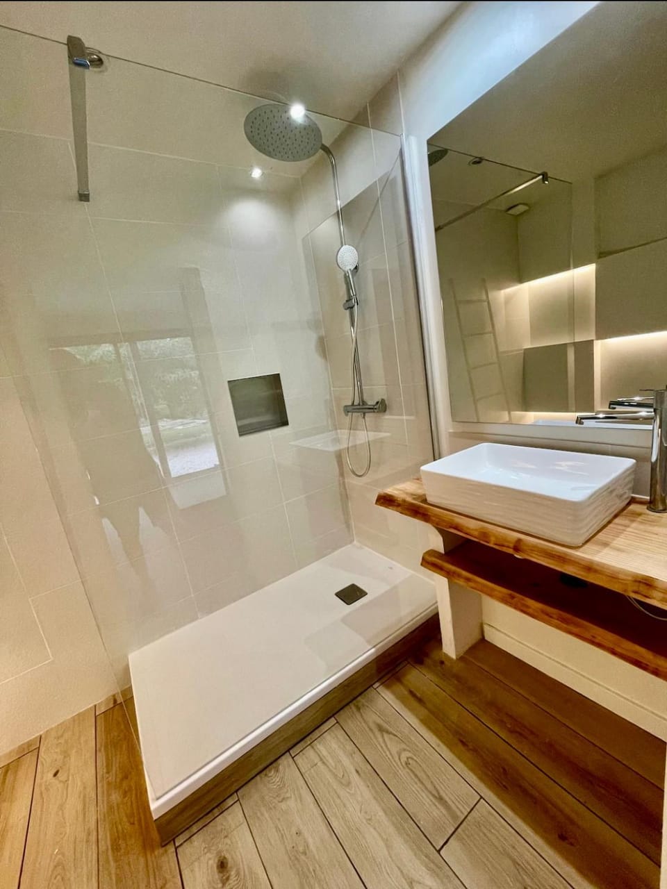 Shower, Bathroom