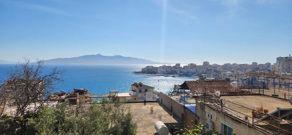 Nearby landmark, Day, Natural landscape, City view, Lake view, Mountain view, Sea view