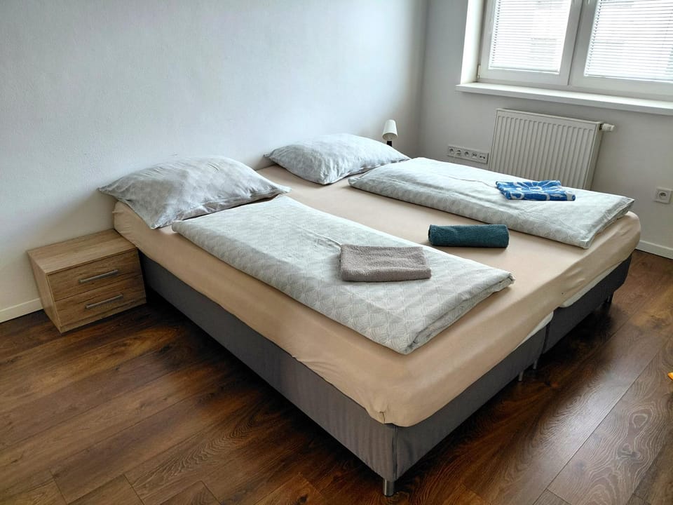 Bedroom, cot, wardrobe