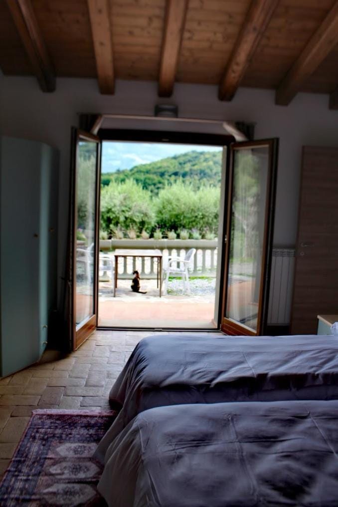 Garden, View (from property/room), Bedroom, wardrobe