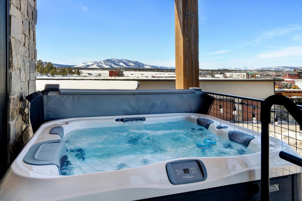 Hot Tub