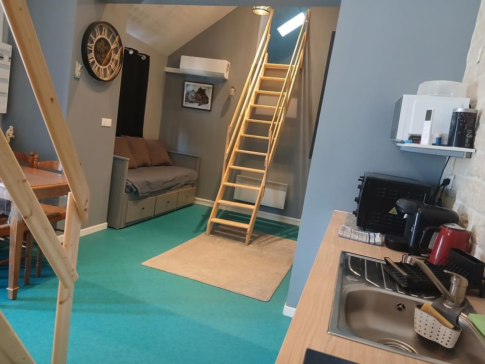 Apartement à Theuville-Baigneaux Apartment in Centre-Val de Loire