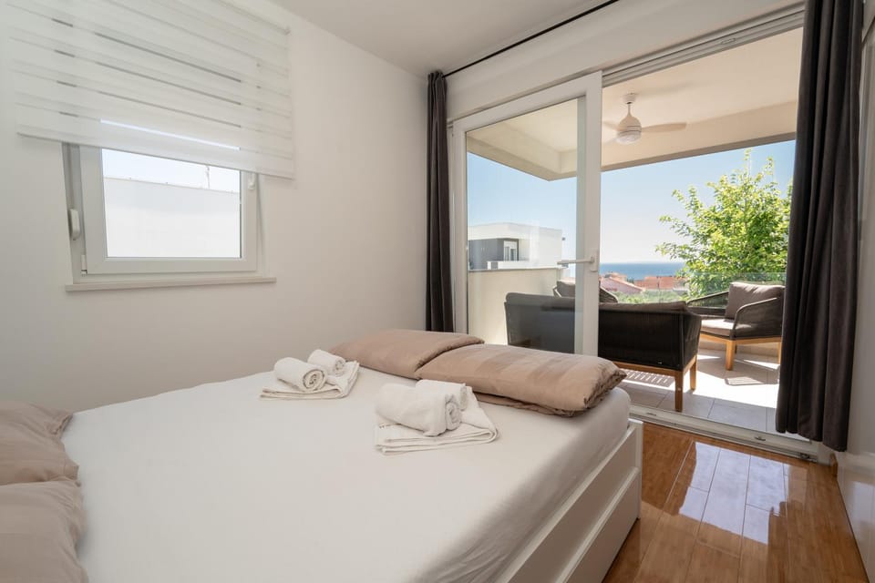 TV and multimedia, Balcony/Terrace, Balcony/Terrace, Bedroom