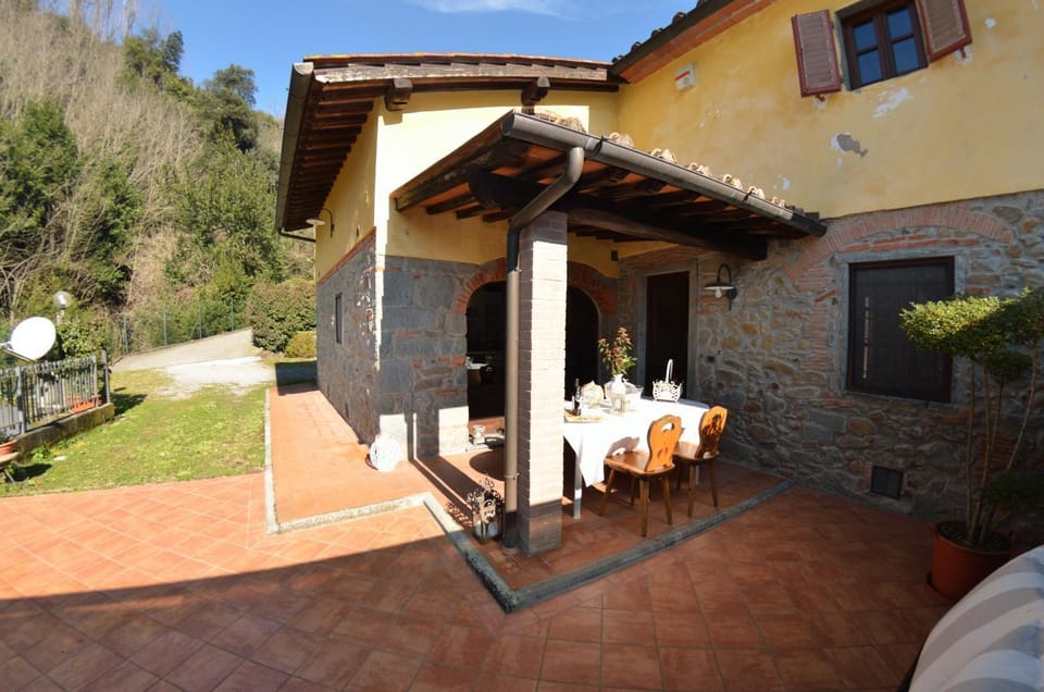 Patio, Facade/entrance, Garden