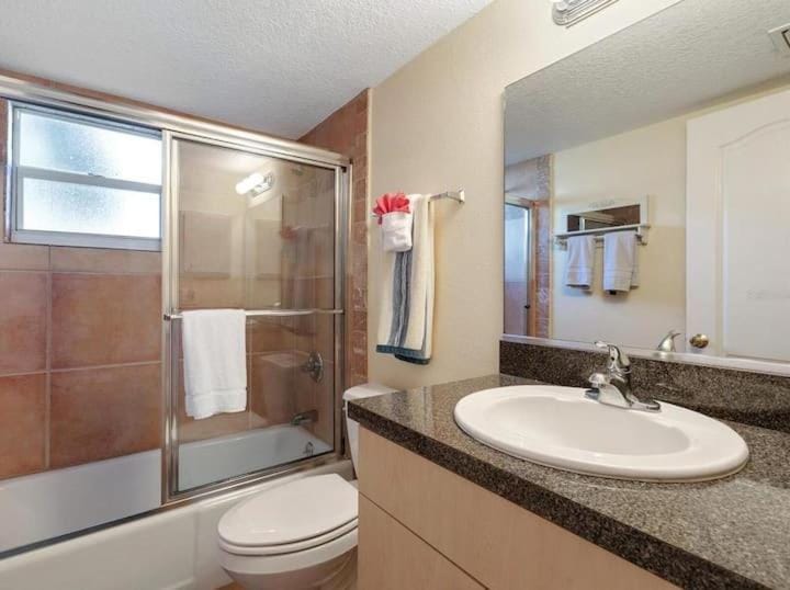 2bed/2bath Condo next to Siesta Key ~A Hidden Gem House in Florida