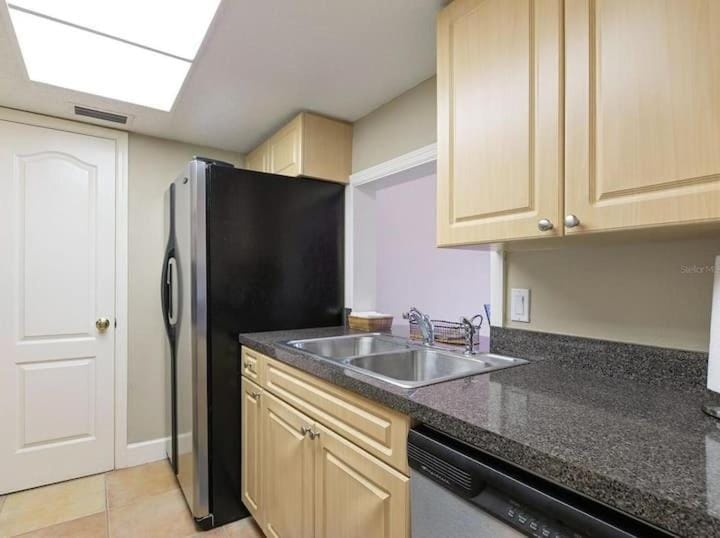 2bed/2bath Condo next to Siesta Key ~A Hidden Gem House in Florida