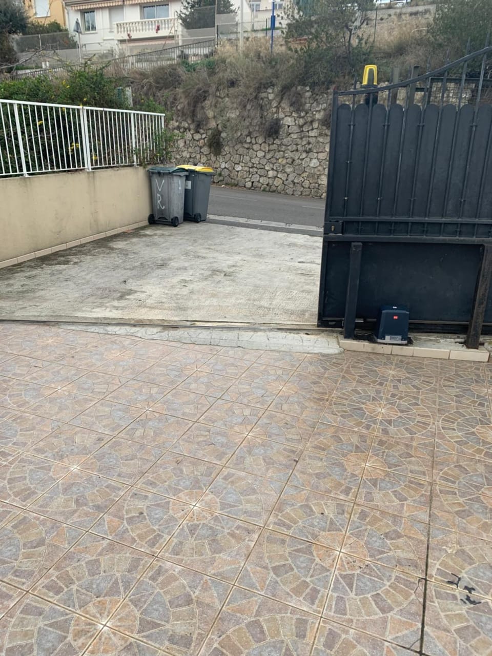 APPARTEMENT-NICE 01 VUE MER - PANORAMIQUE WIFI-Parking- climatisation Apartment in Nice