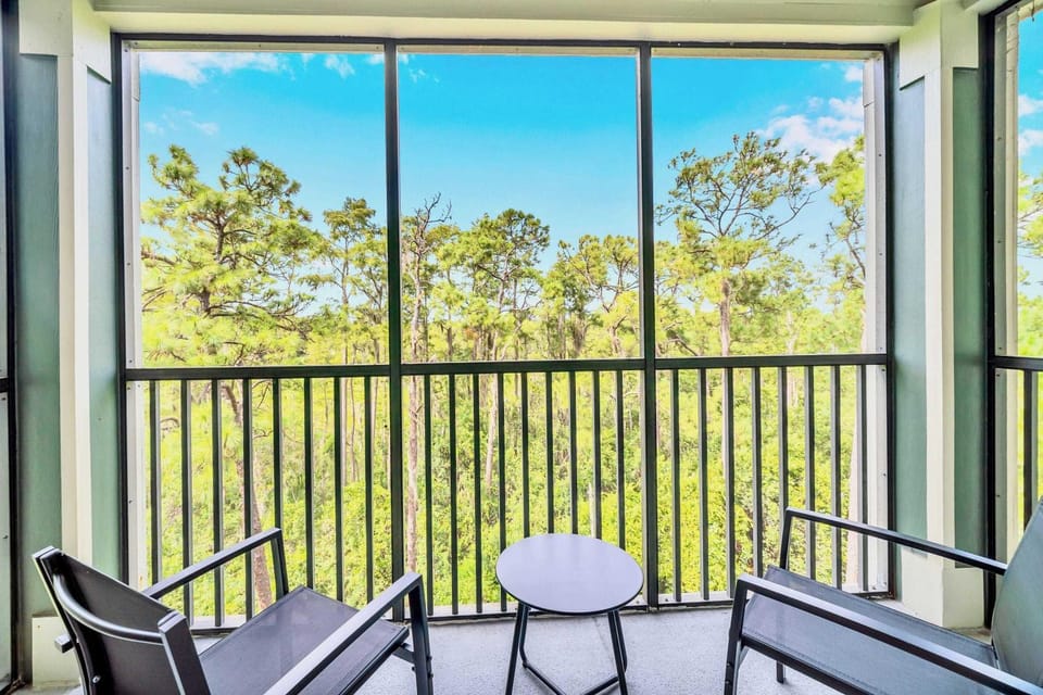 Near Disney - 3BR Condo - Games Pool & Sauna House in Four Corners