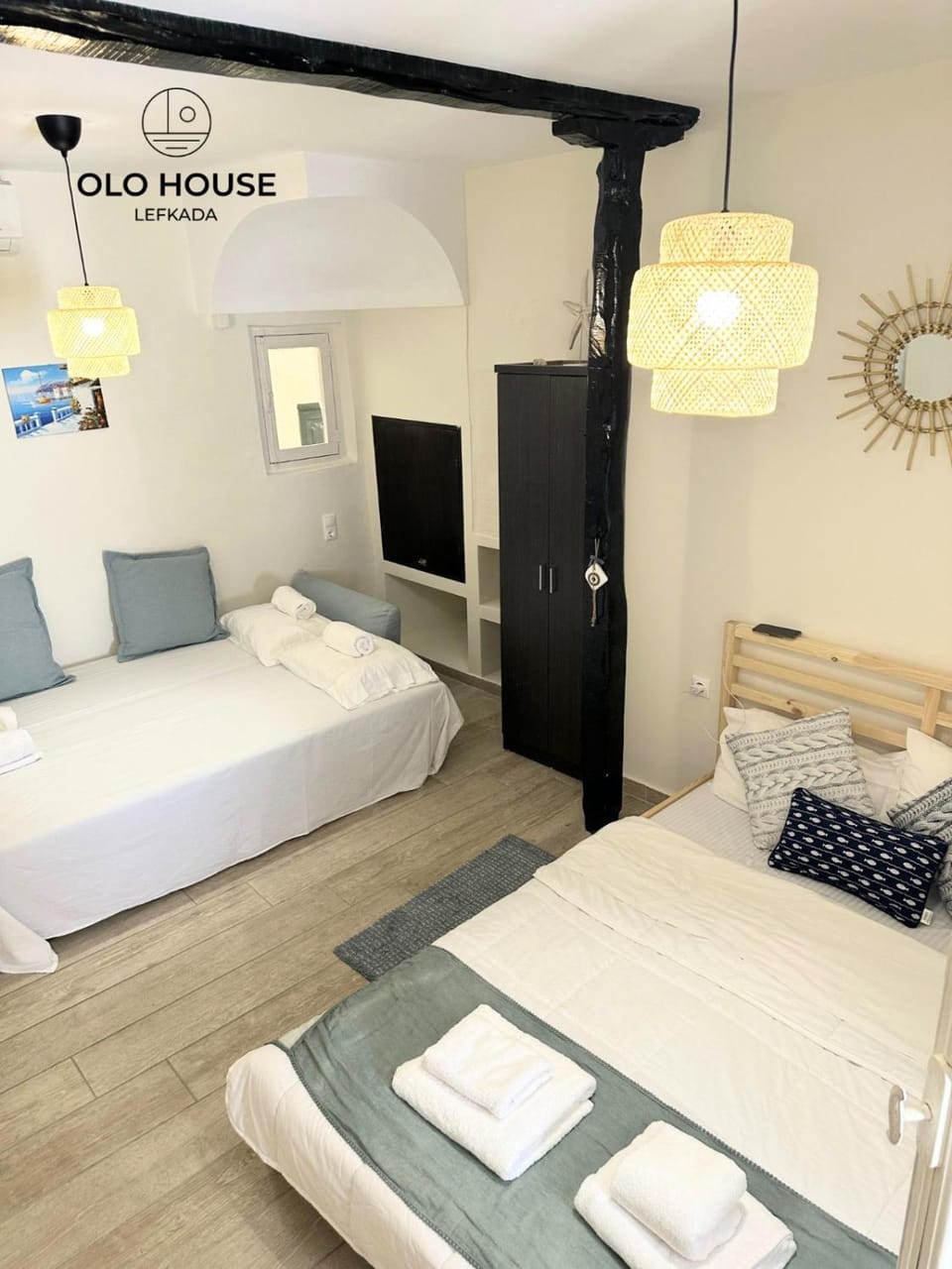 Seating area, Bedroom