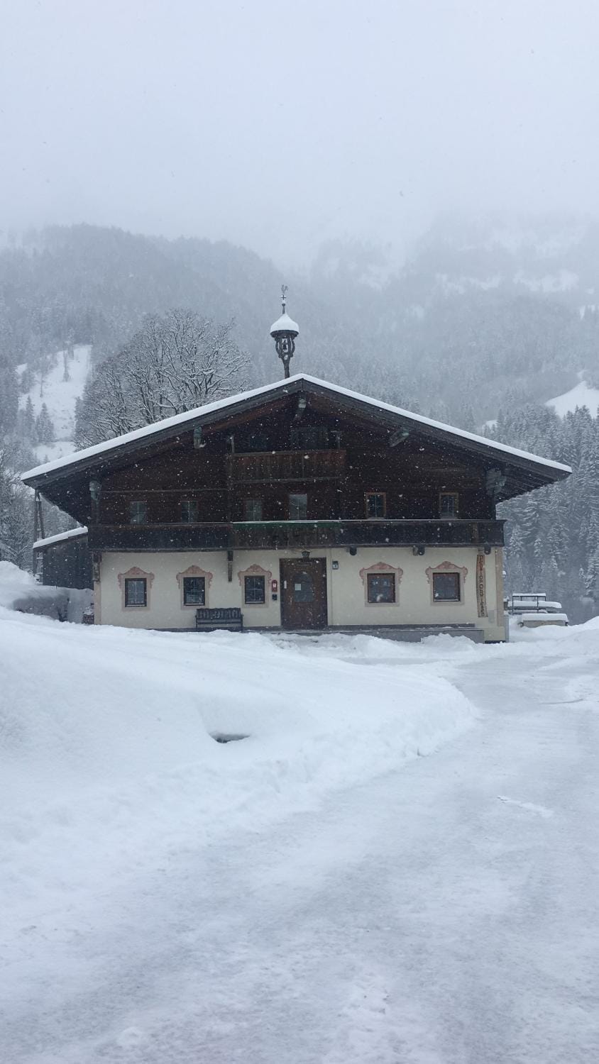 Property building, Winter