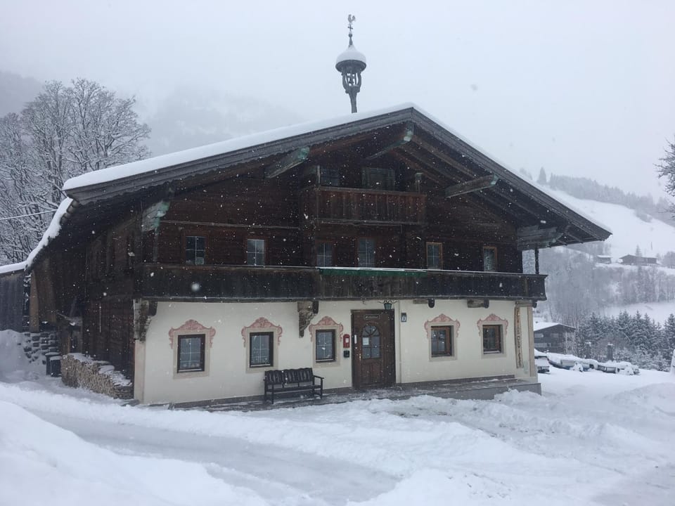 Property building, Winter