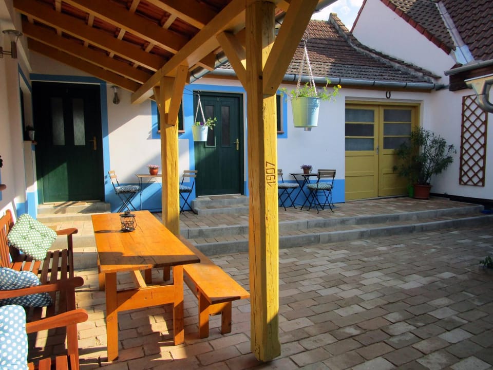 Balcony/Terrace, Seating area