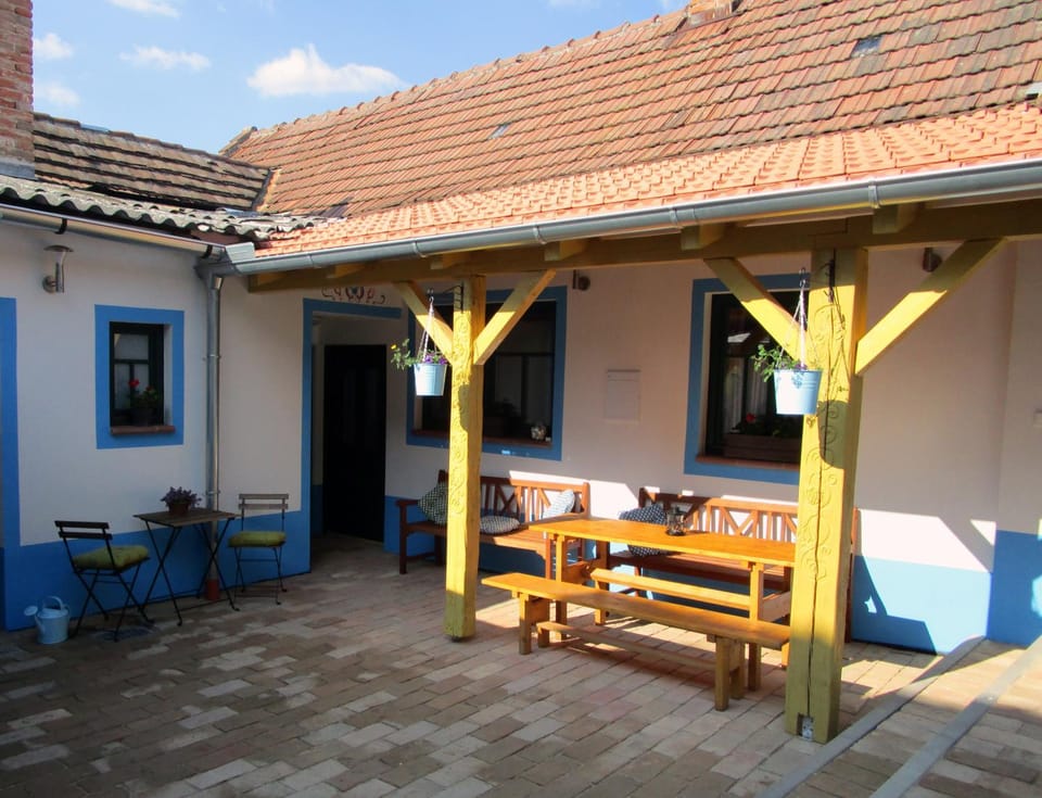 Property building, Balcony/Terrace