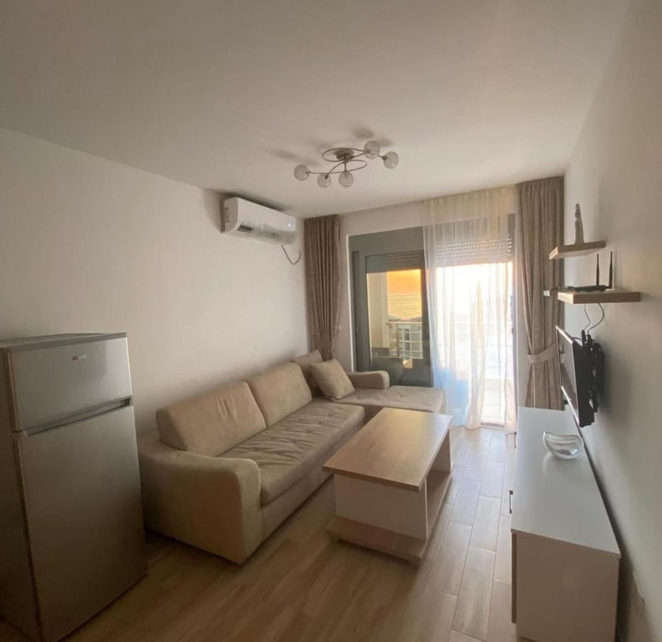 Stan s pogledom na more Apartment in Ulcinj Municipality