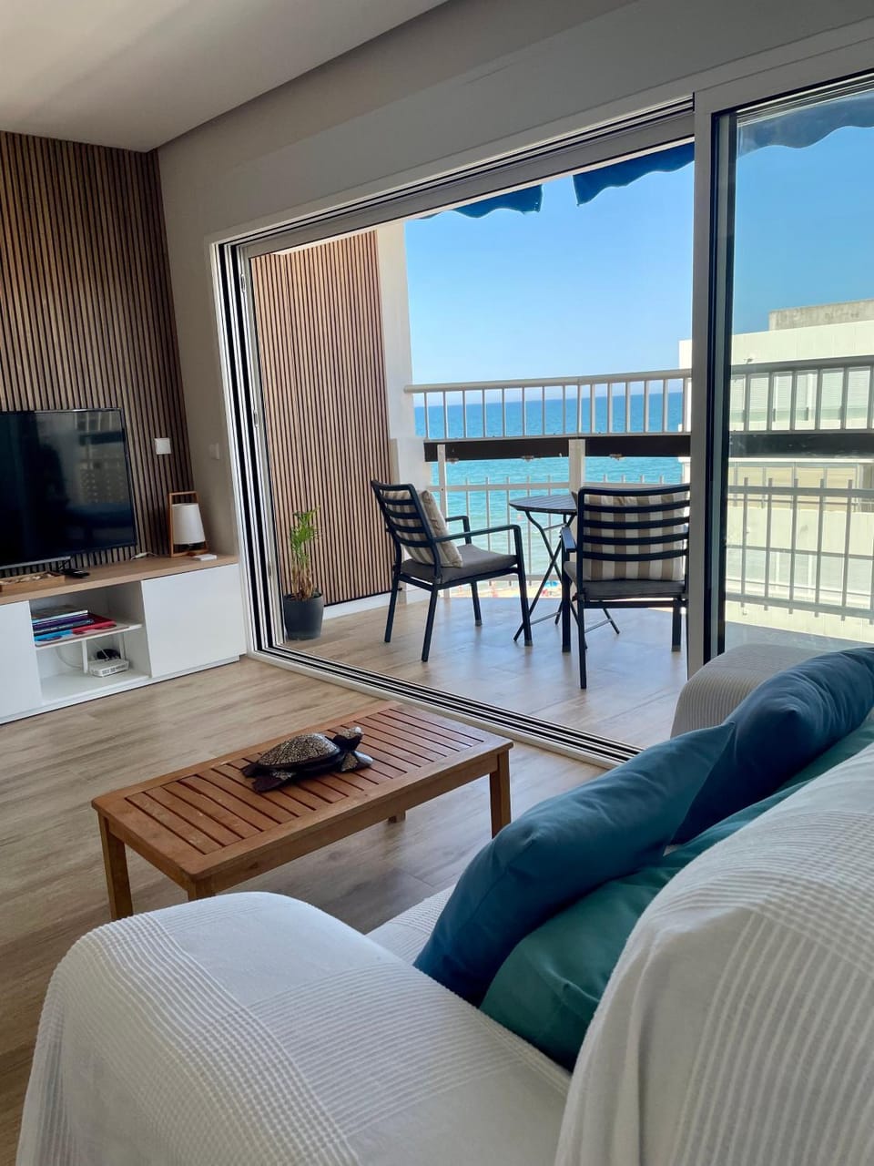 Communal lounge/ TV room, TV and multimedia, Balcony/Terrace, Living room, Sea view