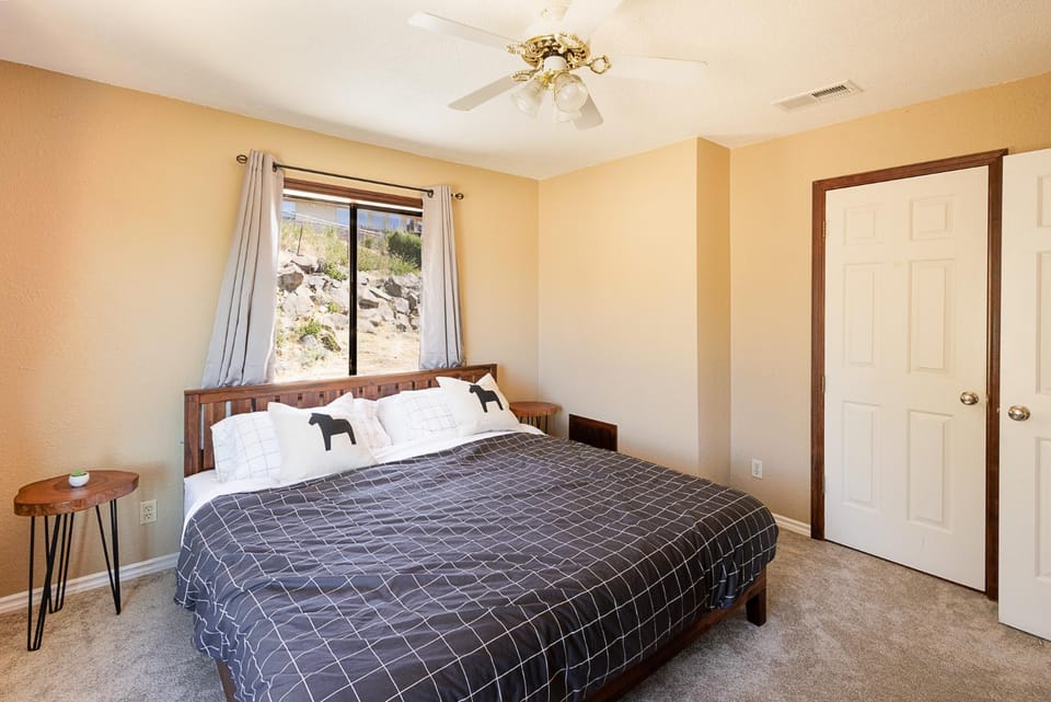 Lakeview Haven House House in Klamath Falls