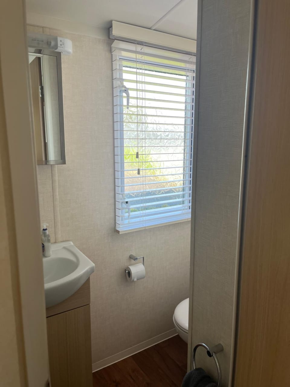 21 Riverview, Allhallows - No VAT invoice available Apartment in Allhallows