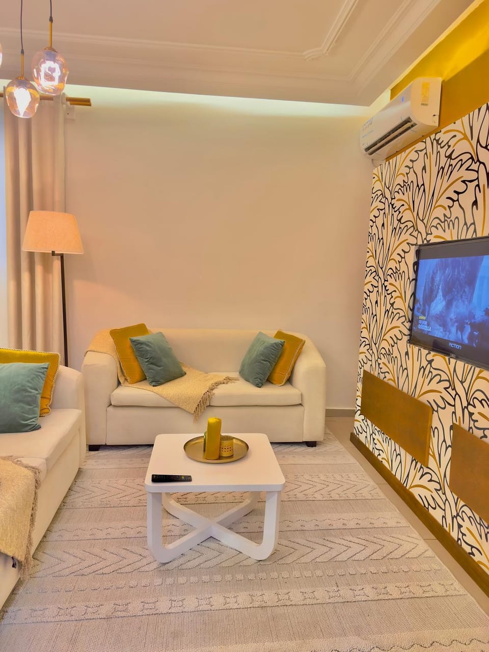 Living room, air conditioner