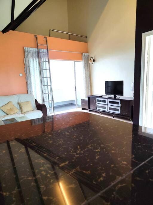Silverpart Resort Fraser Hill C3-6-1 Forest View High Floor No lift Apartment in Selangor, Malaysia