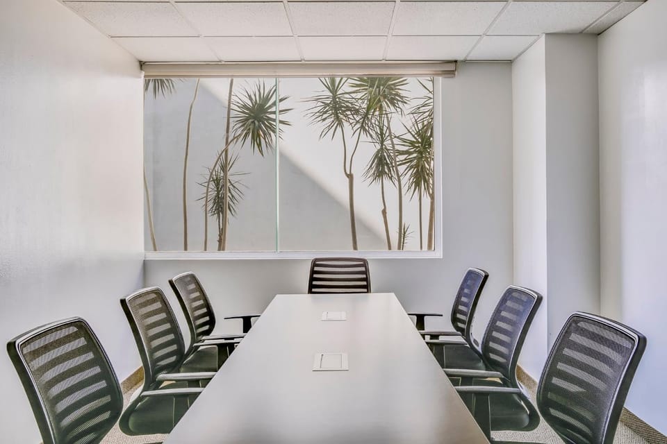 Meeting/conference room