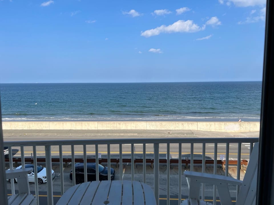 The Beach Getaway Apartment in Hampton Beach
