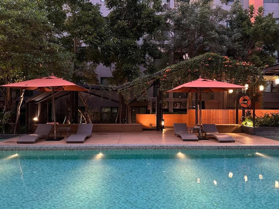 Cozy,convenient,shopping area Apartment in Chiang Mai