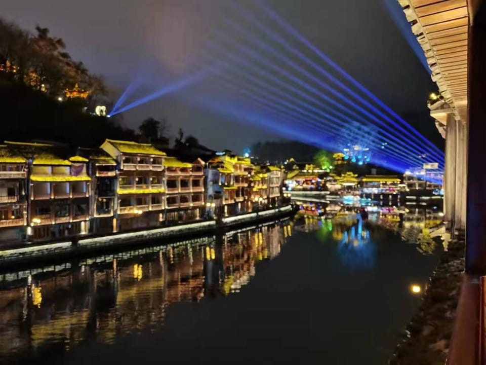 Property building, Night, Balcony/Terrace, River view
