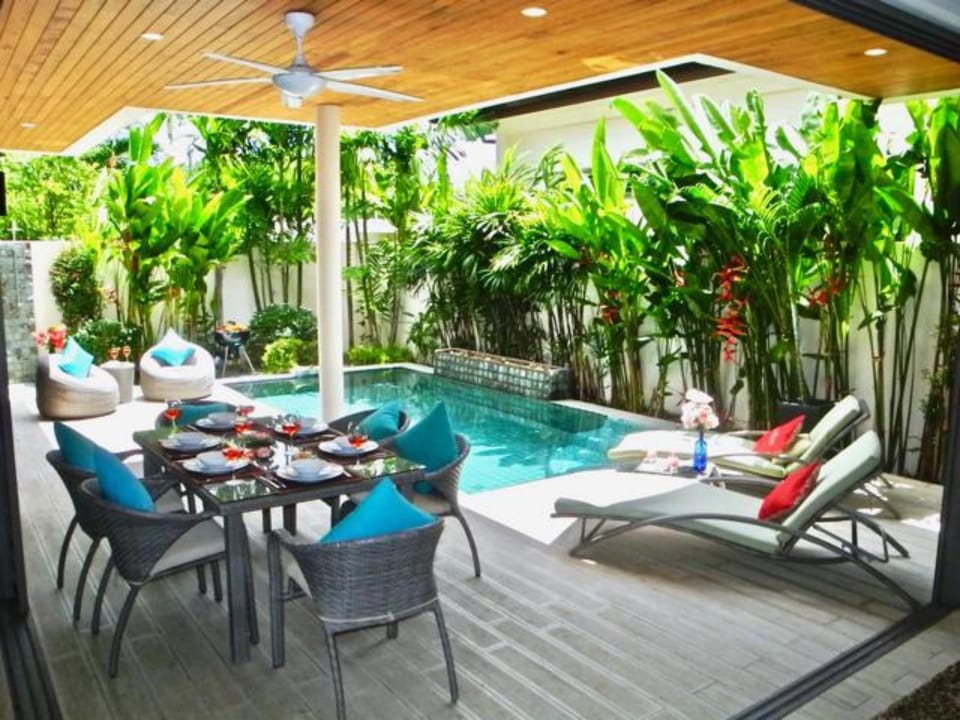 Rawai Beach Private Pool Villa -3 Bedrooms Villa in Rawai