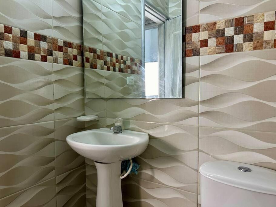 Acogedor apartamento Rodadero Santa Marta con vista al Lago Apartment in Gaira