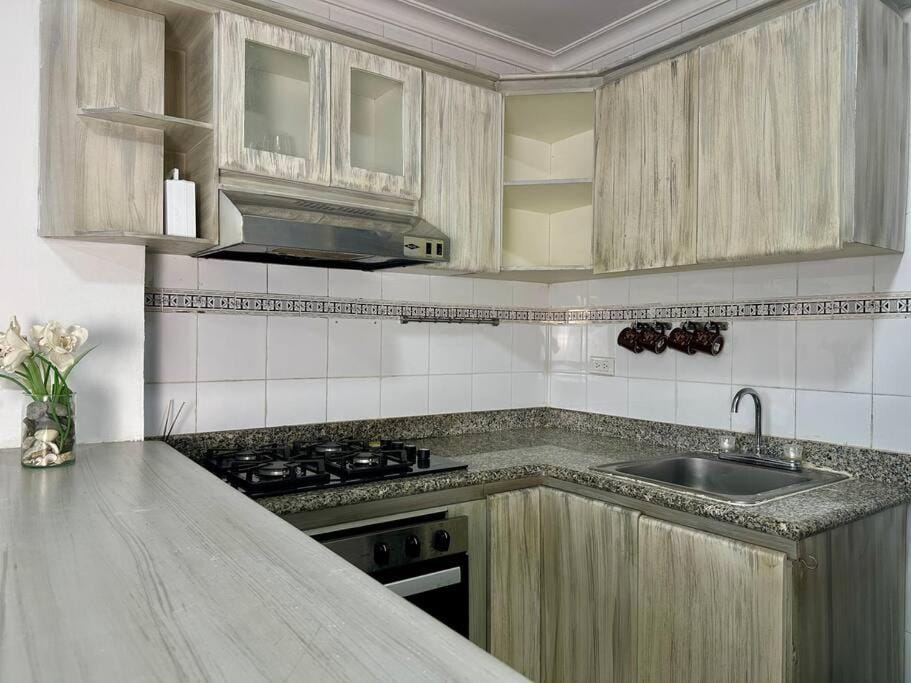 Acogedor apartamento Rodadero Santa Marta con vista al Lago Apartment in Gaira