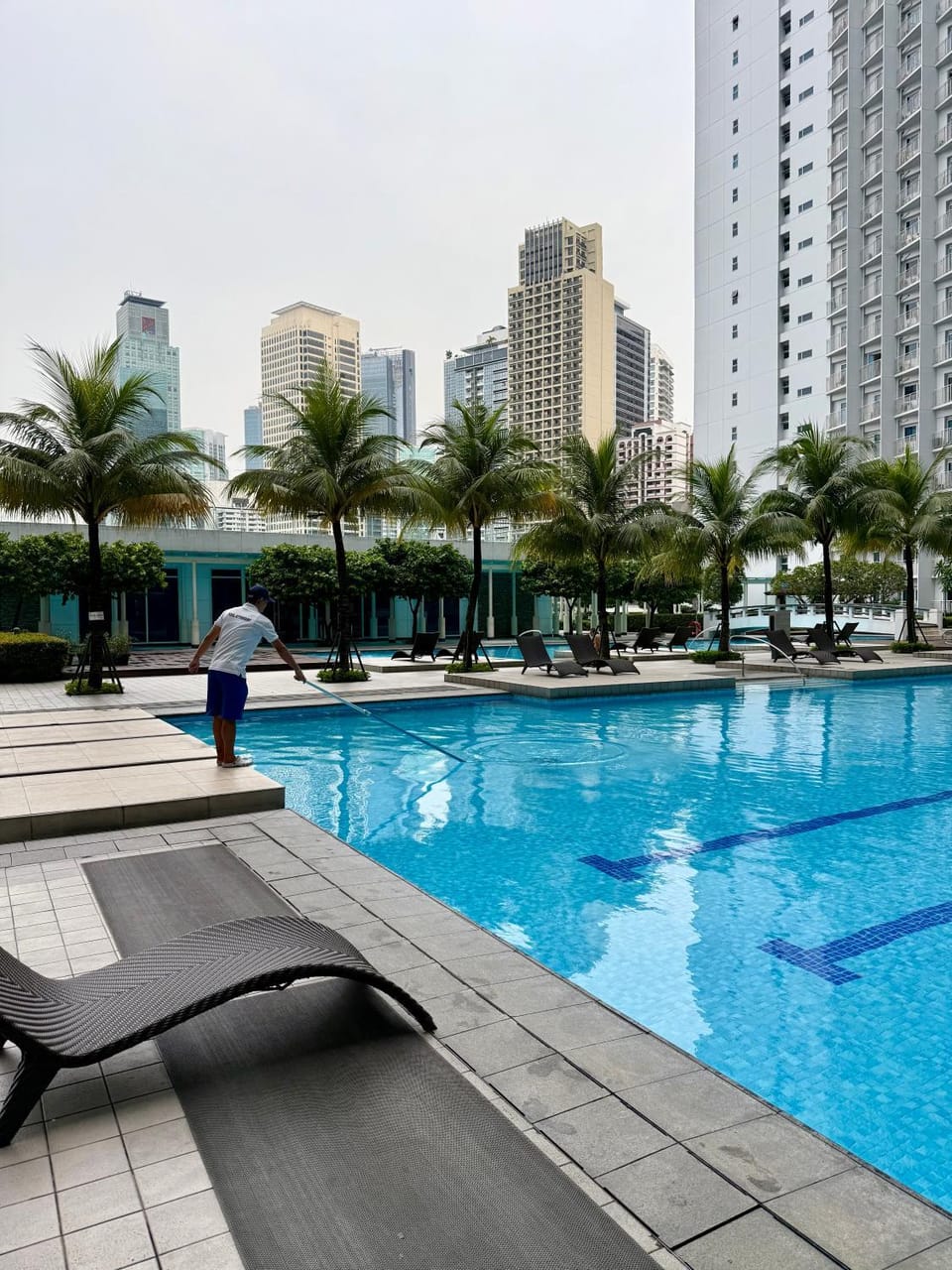 Day, Pool view, Swimming pool, sunbed