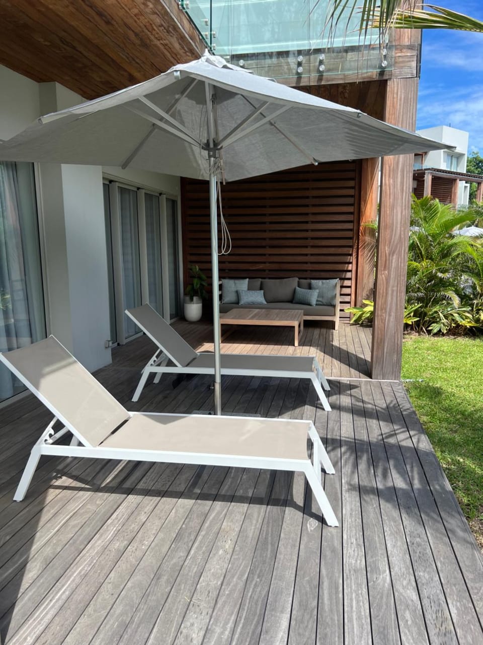 Patio, Garden, Balcony/Terrace, sunbed
