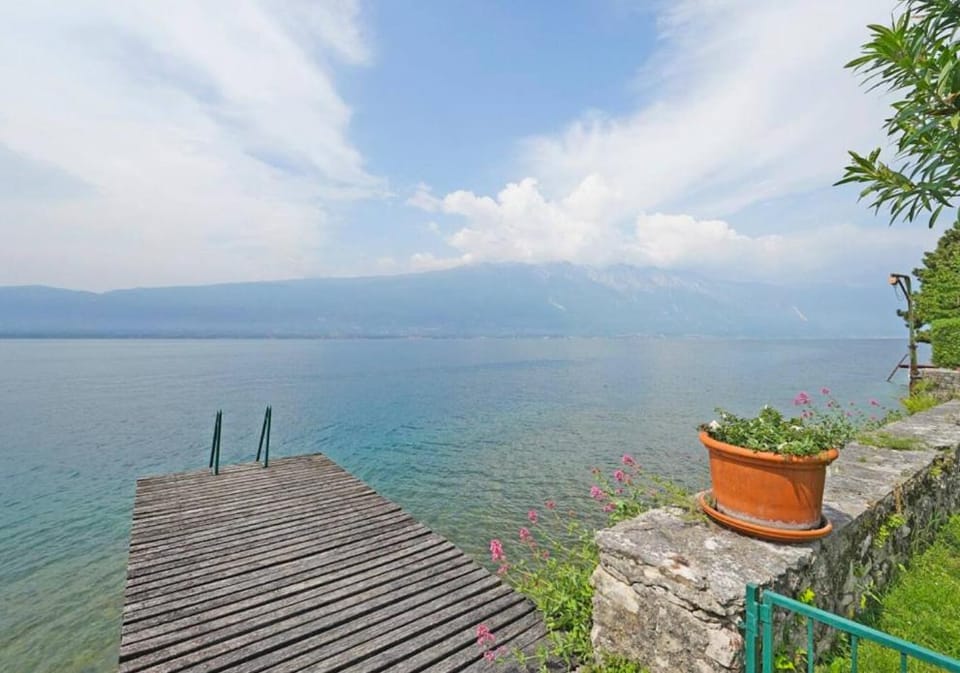 Villa Si Ko - Luxury Villa with Private Pool & All Inclusive House in Gargnano
