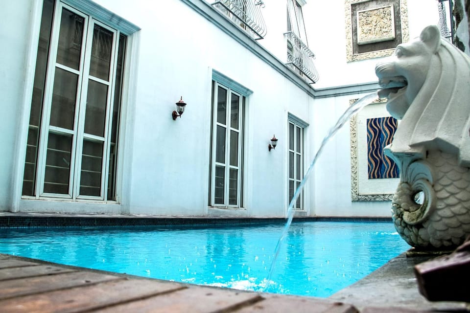 Swimming pool
