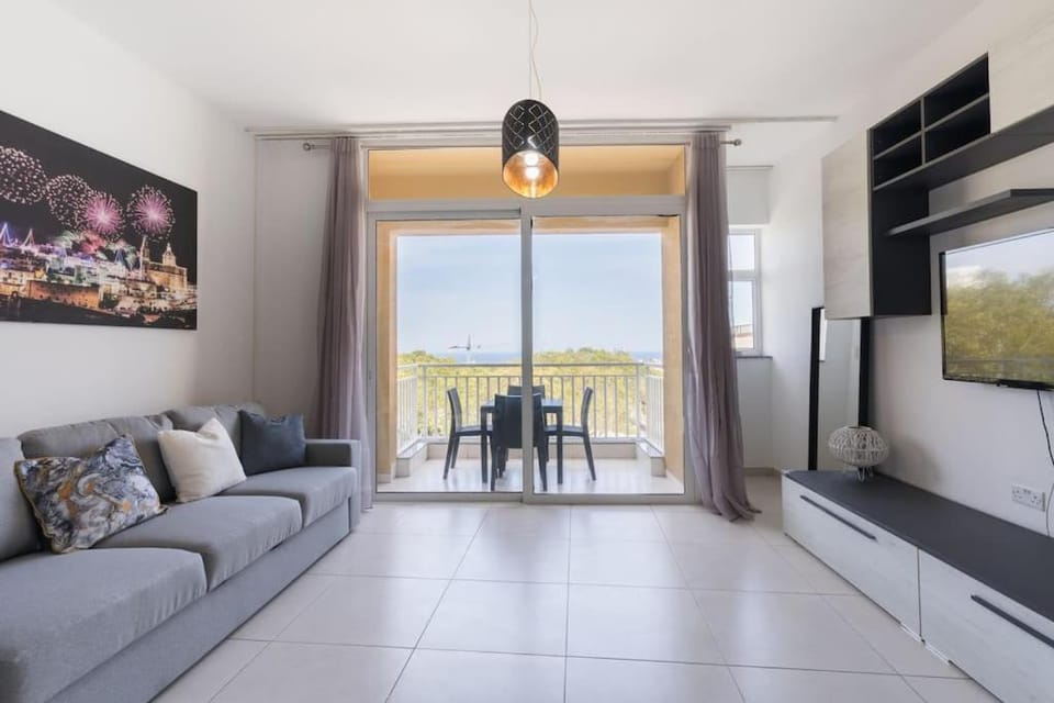 Mellieha Sea View Apartment in Malta
