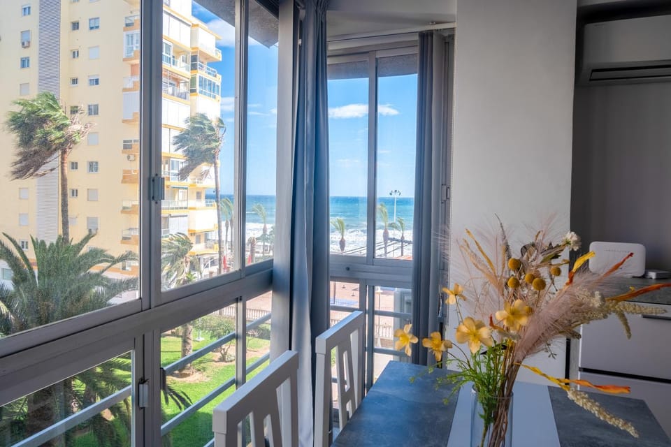 Sea view, Sea view