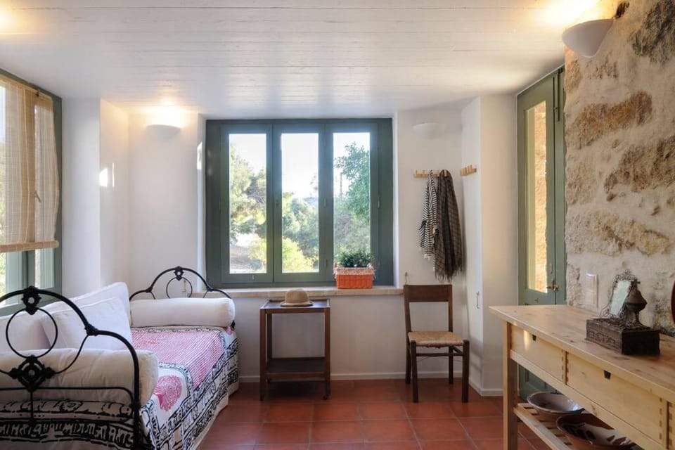 Dolly's Dream House House in Decentralized Administration of the Aegean