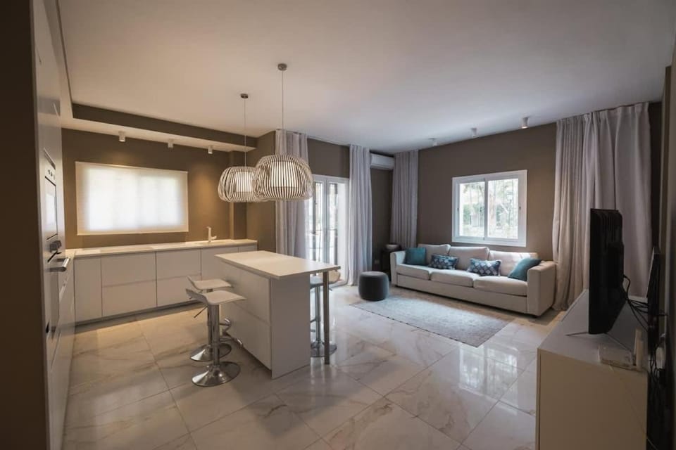 Andalucia del Mar · 3 bedroom apartment in Puerto Banus Apartment in Marbella